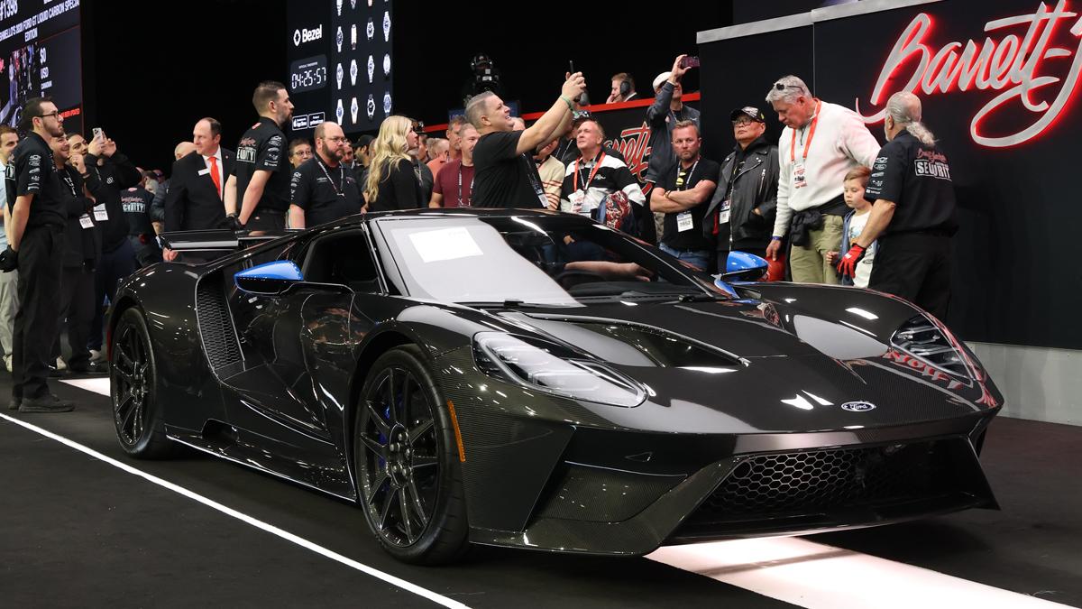 3a_DJ MARSHMELLO’S 2020 FORD GT LIQUID CARBON SPECIAL EDITION