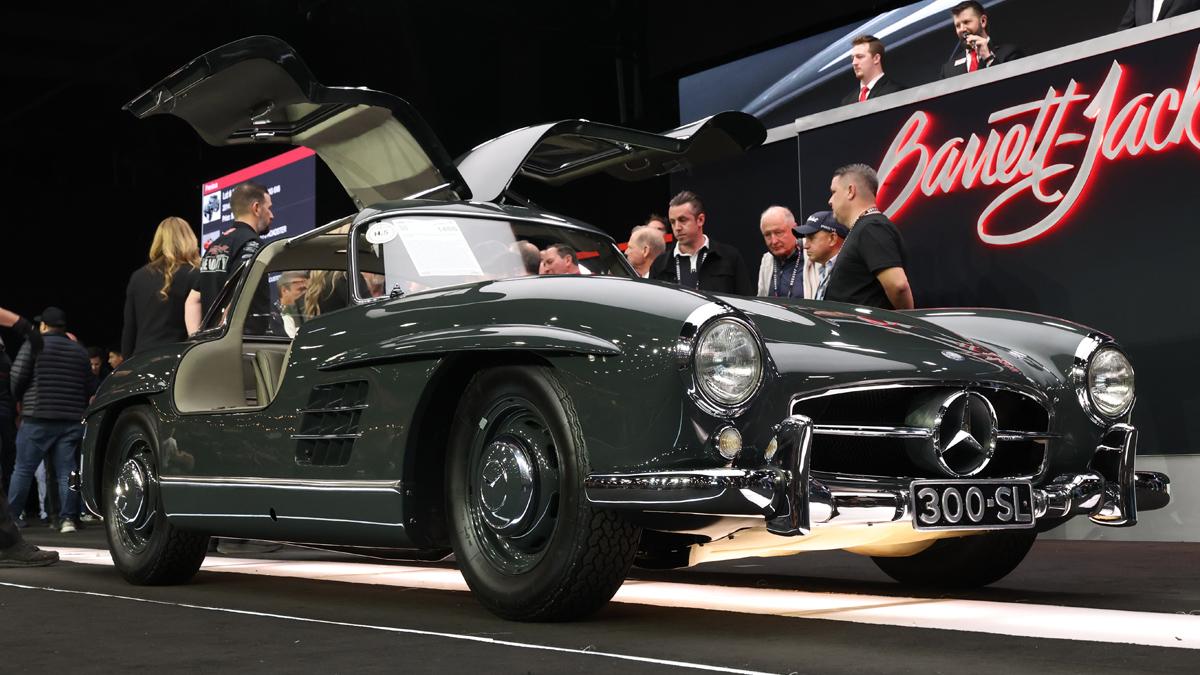 5a_1956 MERCEDES-BENZ 300SL GULLWING COUPE